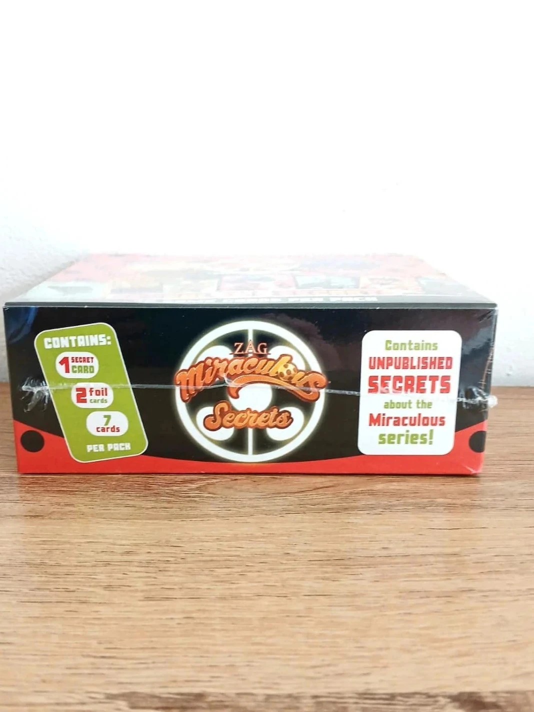 TGC Miraculous Secrets 24 Booster Cards en Display – photo 4